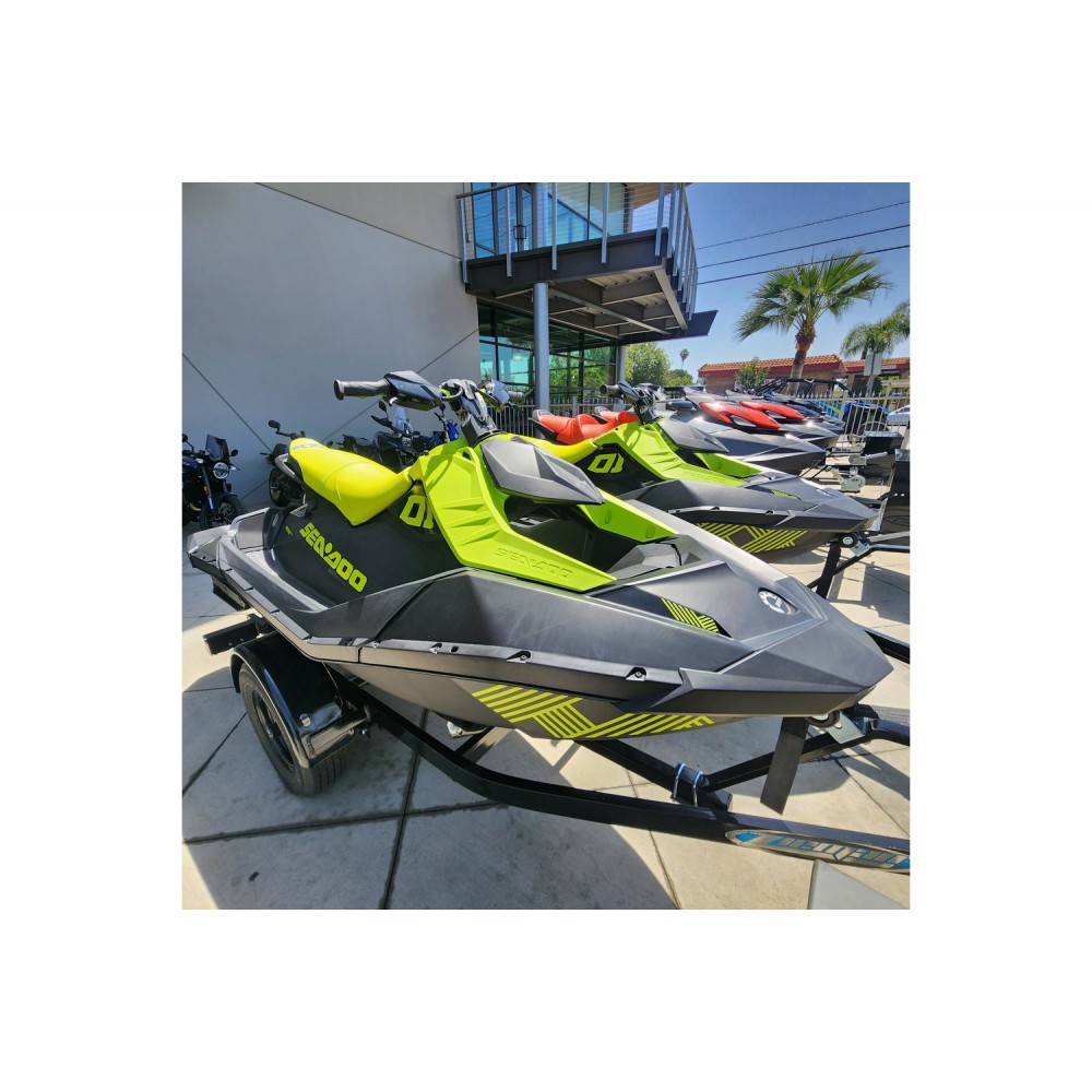 Sea-Doo Spark Trixx 3 Up 90 W/IBR 2023